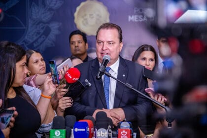 Com cenário ‘indefinido’, presidente da AL vê possibilidade de novo nome para disputar governo