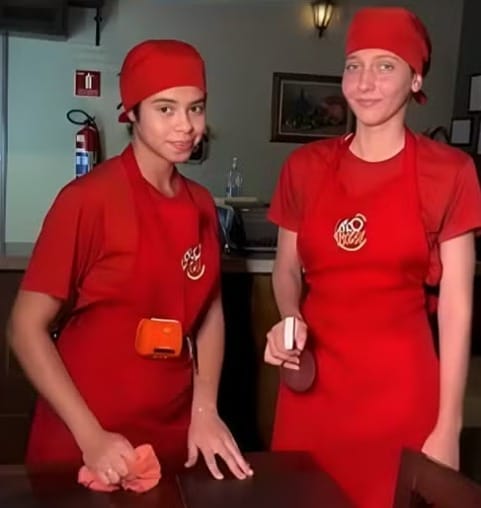 Vídeo flagra momento de acidente que matou funcionárias de pizzaria