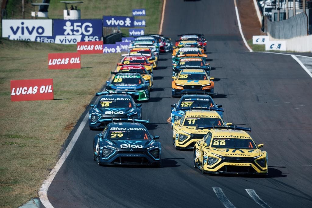 Cronograma para inauguração da pista do autódromo tem quatro categorias e corridas noturnas