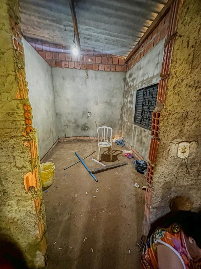 Membro de facção criminosa morre em troca de tiros e PM resgata 14 pessoas de ‘salve’