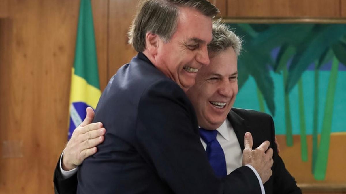 Mendes diz que prisão de Bolsonaro “entristece a democracia”; vice e outros políticos se manifestam