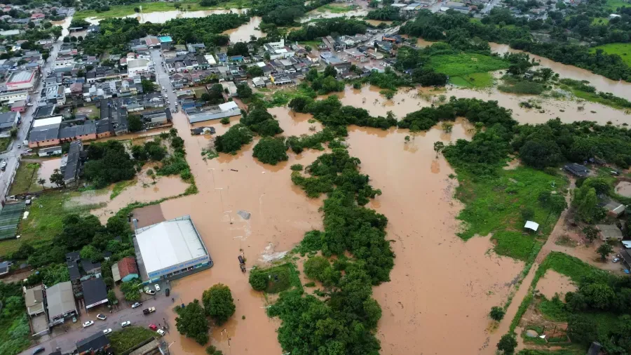 Após temporais, 14 cidades de MT decretam situação de emergência; lista