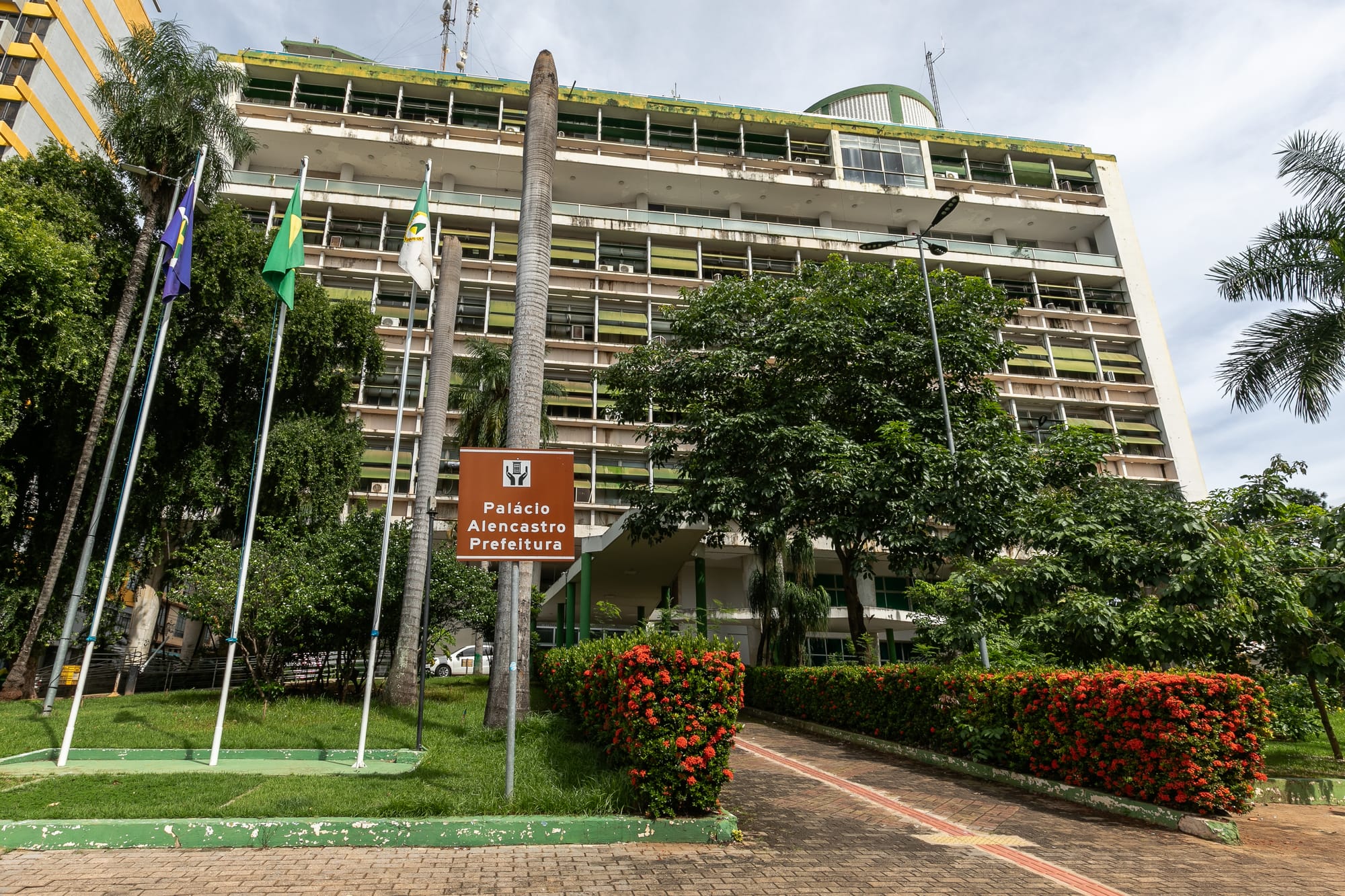 Prefeitura de Cuiabá cumpre calendário e paga aposentados e pensionistas nesta sexta-feira