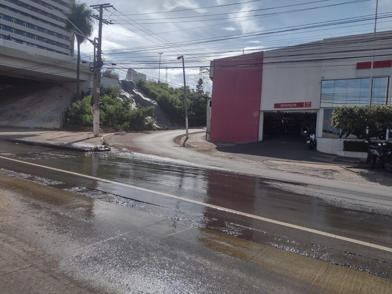 Avenida do CPA terá nova interdição para obras no viaduto nesta quarta-feira