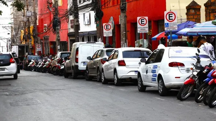 Câmara pode abrir CPI para investigar empresa de estacionamento rotativo