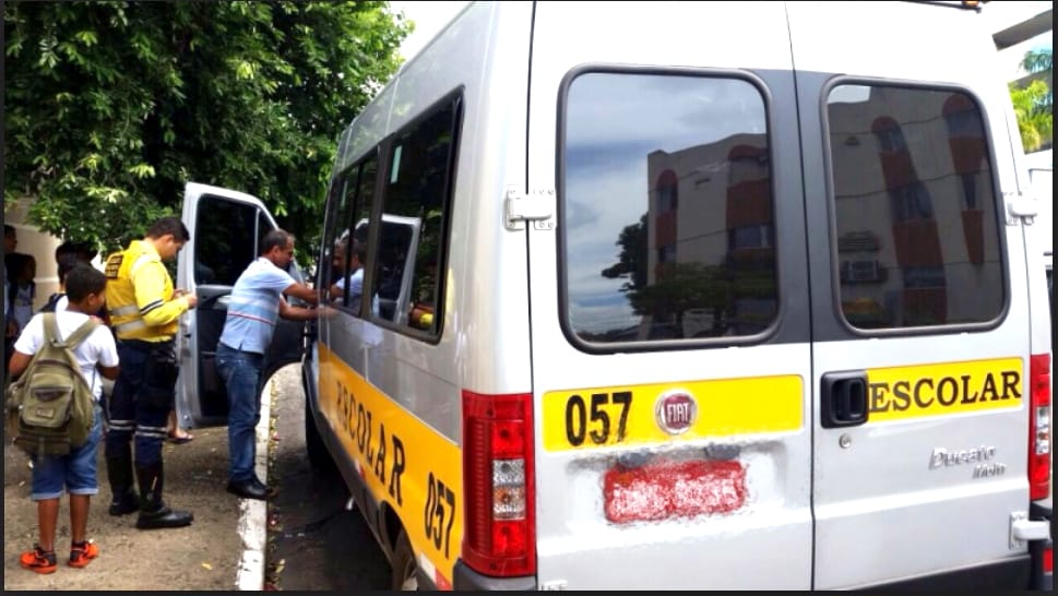 Proprietários de vans escolares tem até 31 de março para regularizar veículos em Cuiabá