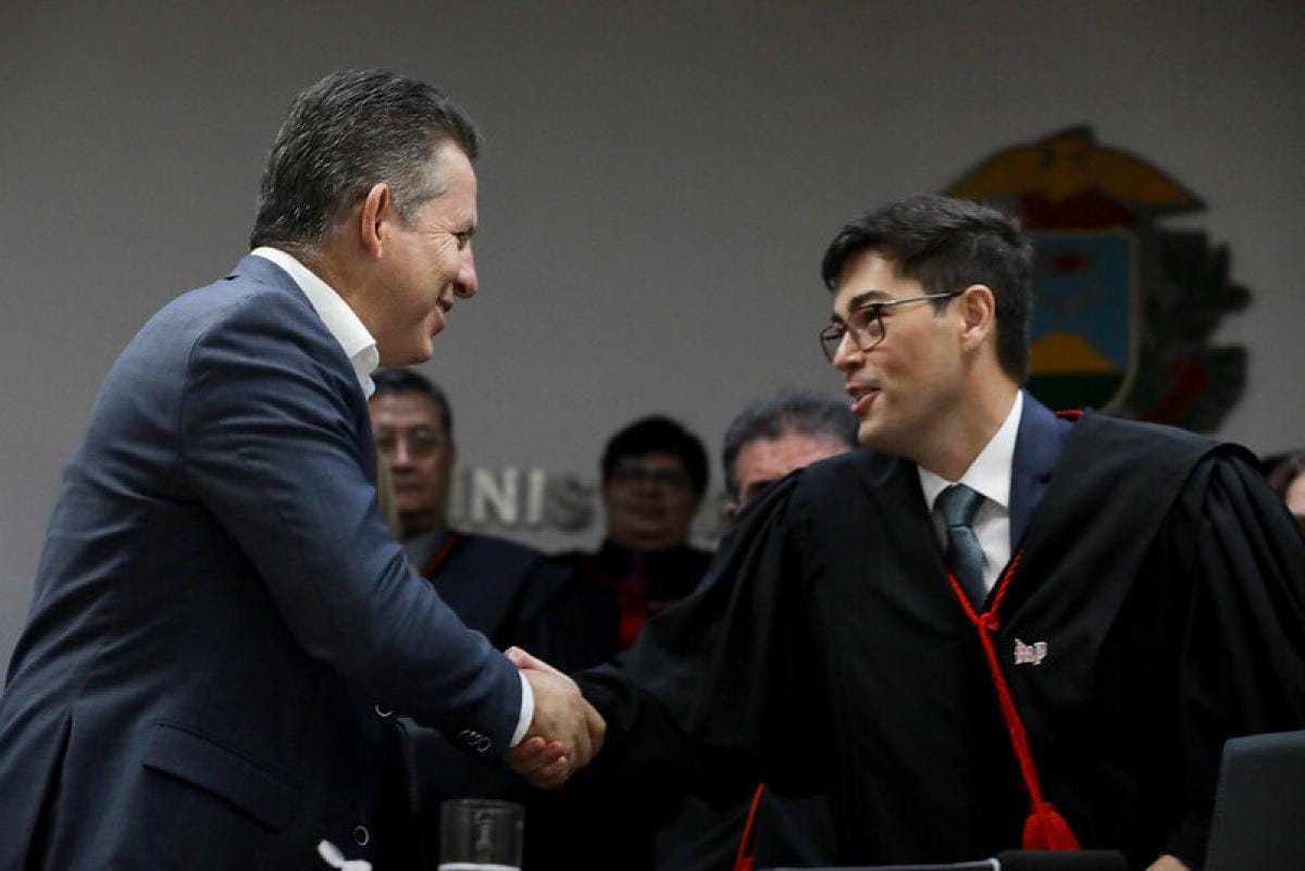 Mauro nomeia Deosdete Cruz como novo desembargador do Tribunal de Justiça de MT