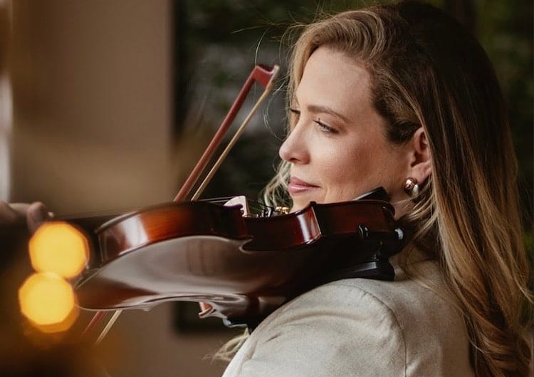 Fernanda Pavan leva o som do violino cuiabano ao show de Gusttavo Lima