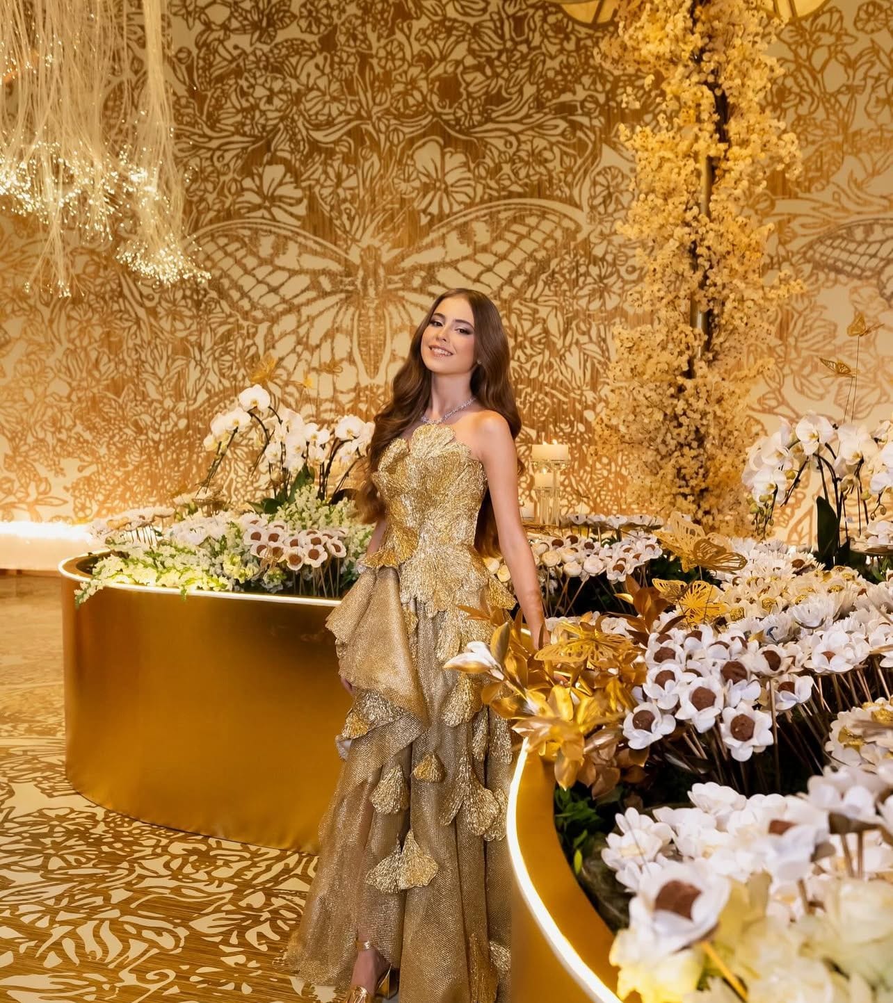 Brilho, emoção e surpresas: os 15 anos de Hanna Maggi
