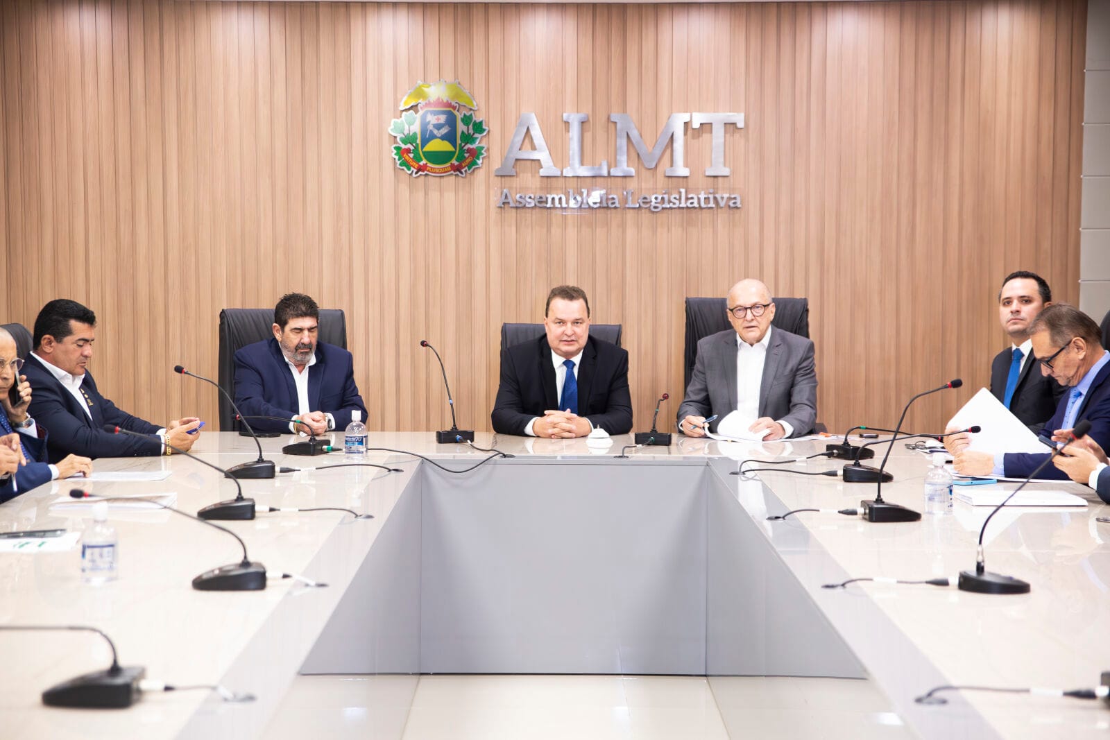 AL aprova limite de até 35% em desconto de empréstimos consignados dos servidores