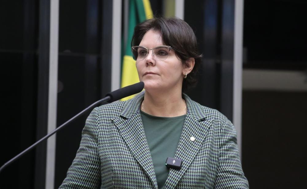 Coronel Fernanda critica Lula e Janja após Câmara barrar aumento do IOF