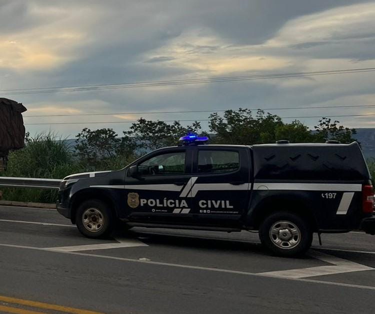 PC indicia alvo de operação que apurou perseguição e pornografia infantil contra adolescente