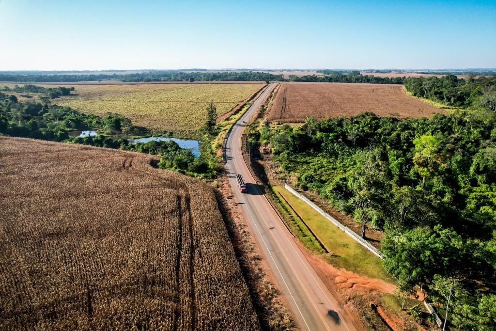 MT vai superar meta e entregar mais de 6.000 km de asfalto novo em rodovias até final de 2025