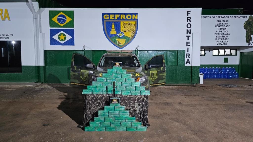 Gefron apreende 101 quilos de cocaína e causa prejuízo de R$ 1,8 milhão às facções