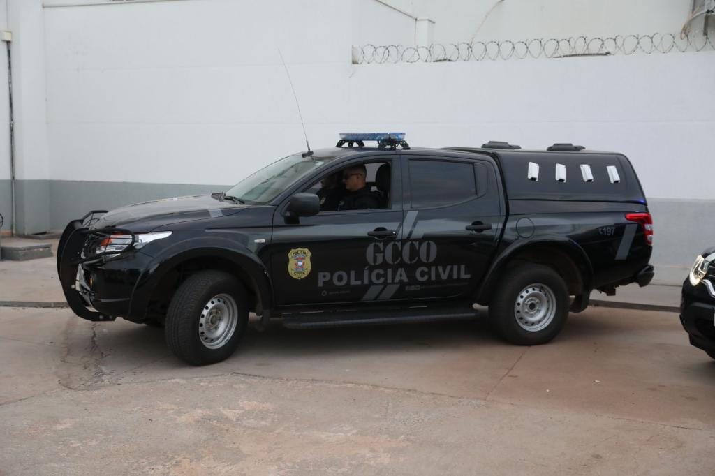 Olheiro de facção é preso pela GCCO ao gravar ação policial em sequestro de imóveis em Cuiabá