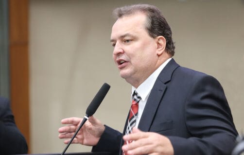 Presidente da AL culpa empresas do consórcio e gestão de Emanuel por atrasos nas obras do BRT