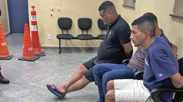 Três foragidos de MT são presos em hotel em Copacabana no Rio quando voltavam da praia