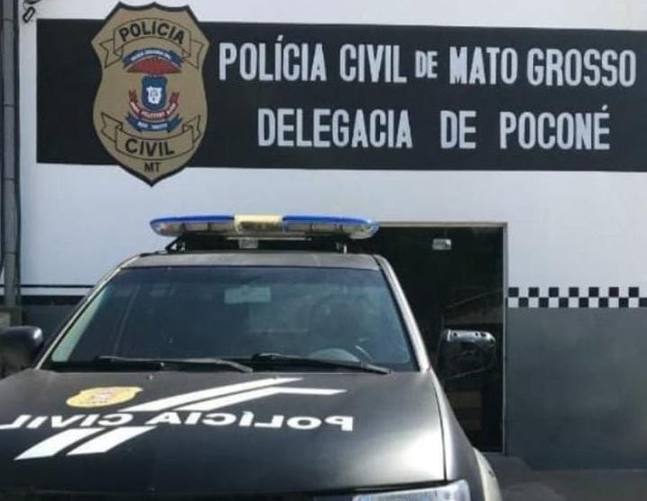 Homem se passa por cliente e tenta matar ex-mulher com pedra e facada