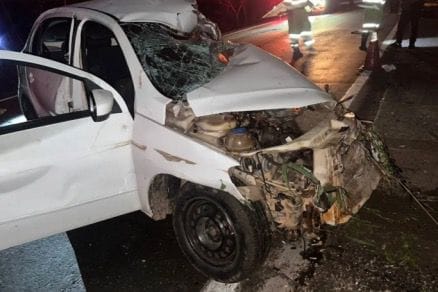 Motorista morre e passageiro fica ferido após colisão entre carro e carreta na rodovia BR-364