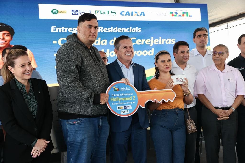 Mais 460 famílias recebem as chaves da casa própria pelo SER Família Habitação em VG