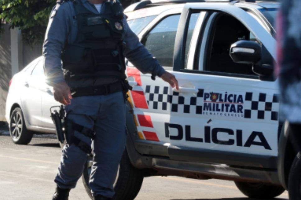 Abusador é preso após agredir e tocar seios de adolescente em ponto de ônibus em Cuiabá
