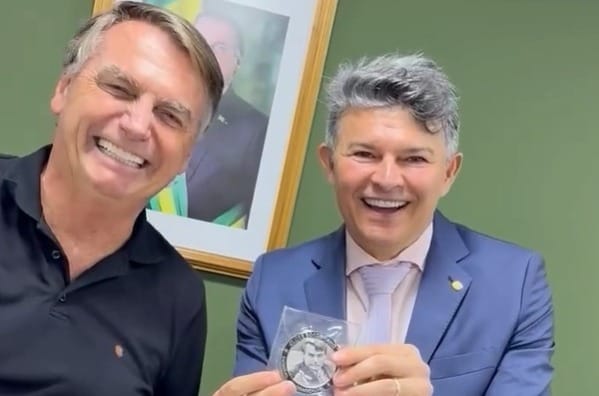 Se tiver juízo, Lula concederá indulto ao ex-presidentde  Bolsonaro, diz Medeiros