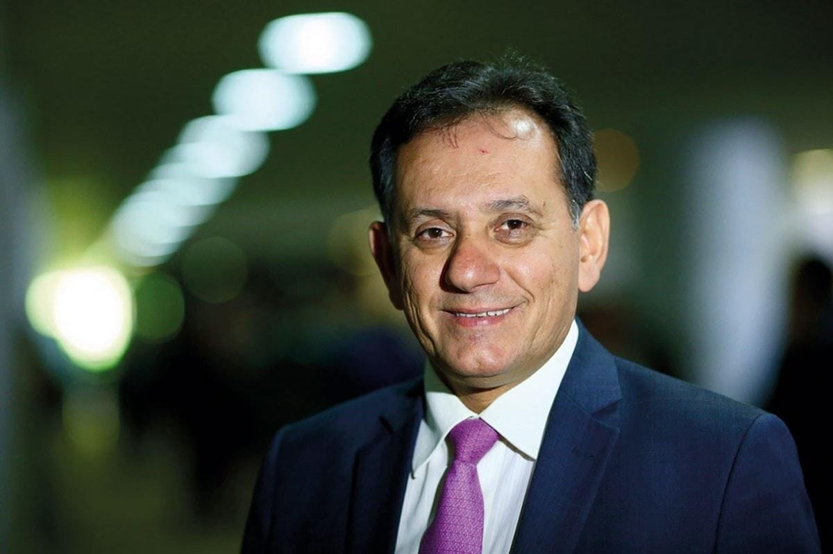 Com aval de líderes, Nilson Leitão deve migrar para o PP e assumir o comando da sigla no estado