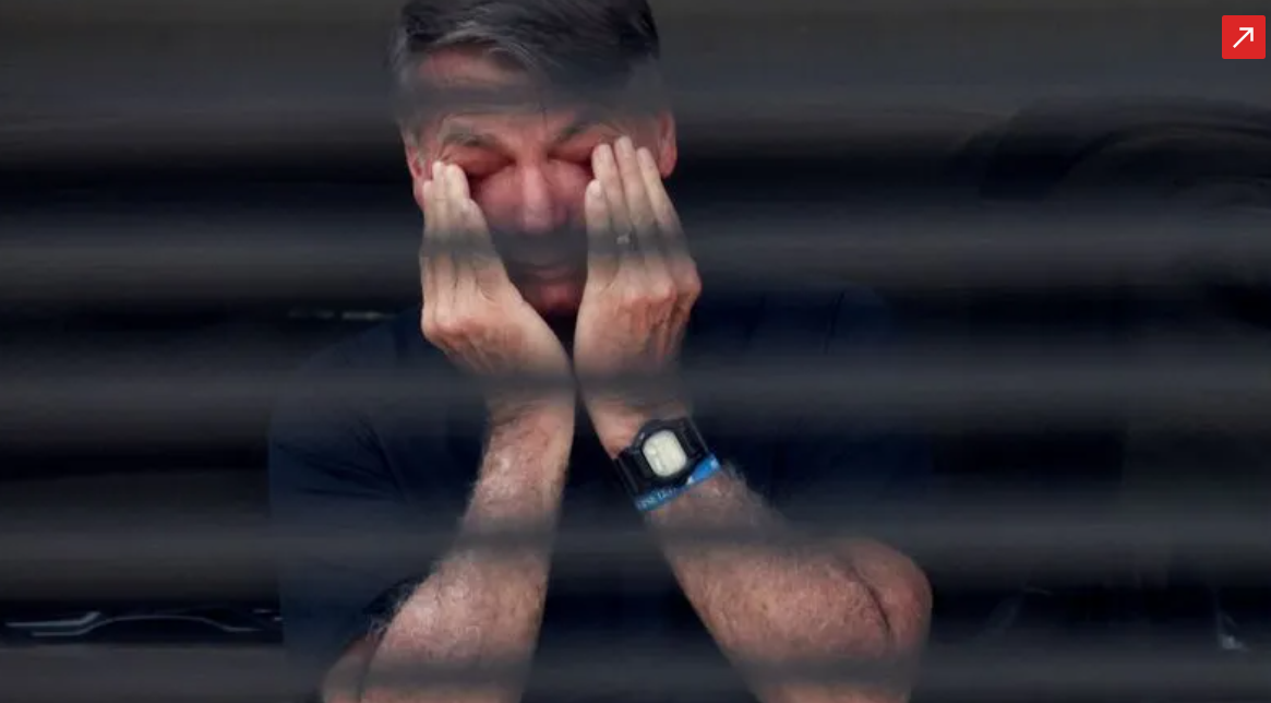 Bolsonaro alegou surto e negou tentativa de fuga em audiência de custódia; prisão foi mantida