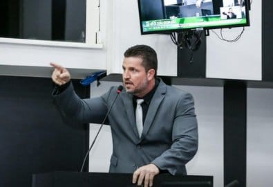 Vereador fala em "chapa raíz" e  se coloca para disputar segunda vaga ao Senado pelo PL