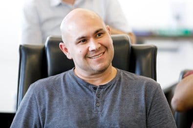 Vaias a Lula em show do Guns N’ Roses é “recado à classe política”, afirma Abilio