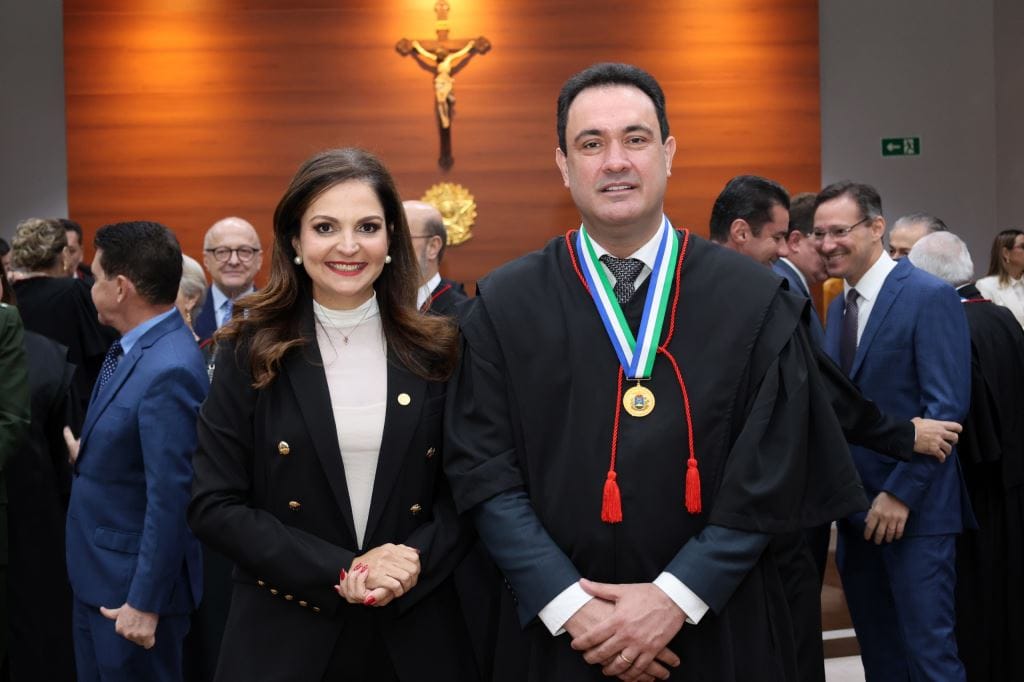 Presidente da OAB deseja êxito a Ricardo Almeida e defende avanços na paridade de gênero