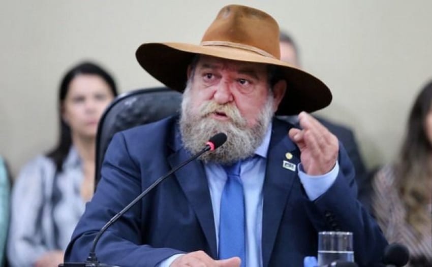 Deputado descarta PL com Pivetta e garante apoio à pré-candidatura de Wellington