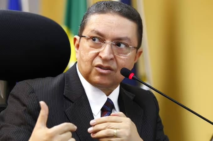 Valter Albano antecipa aposentadoria e abre disputa por vaga entre procuradores de Contas