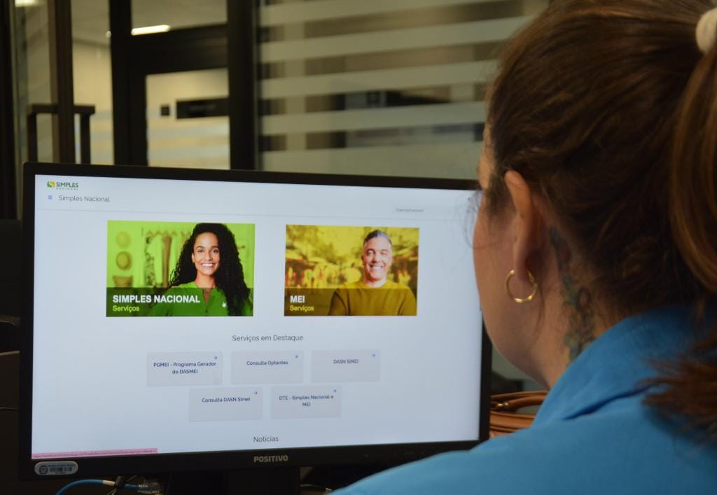 Mais de 180 mil empresas estão inadimplentes e podem ficar fora do Simples Nacional