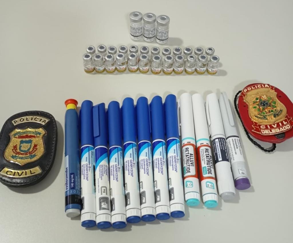 Vigilância Sanitária e Polícia  Civil apreendem medicamentos irregulares em clínica em MT