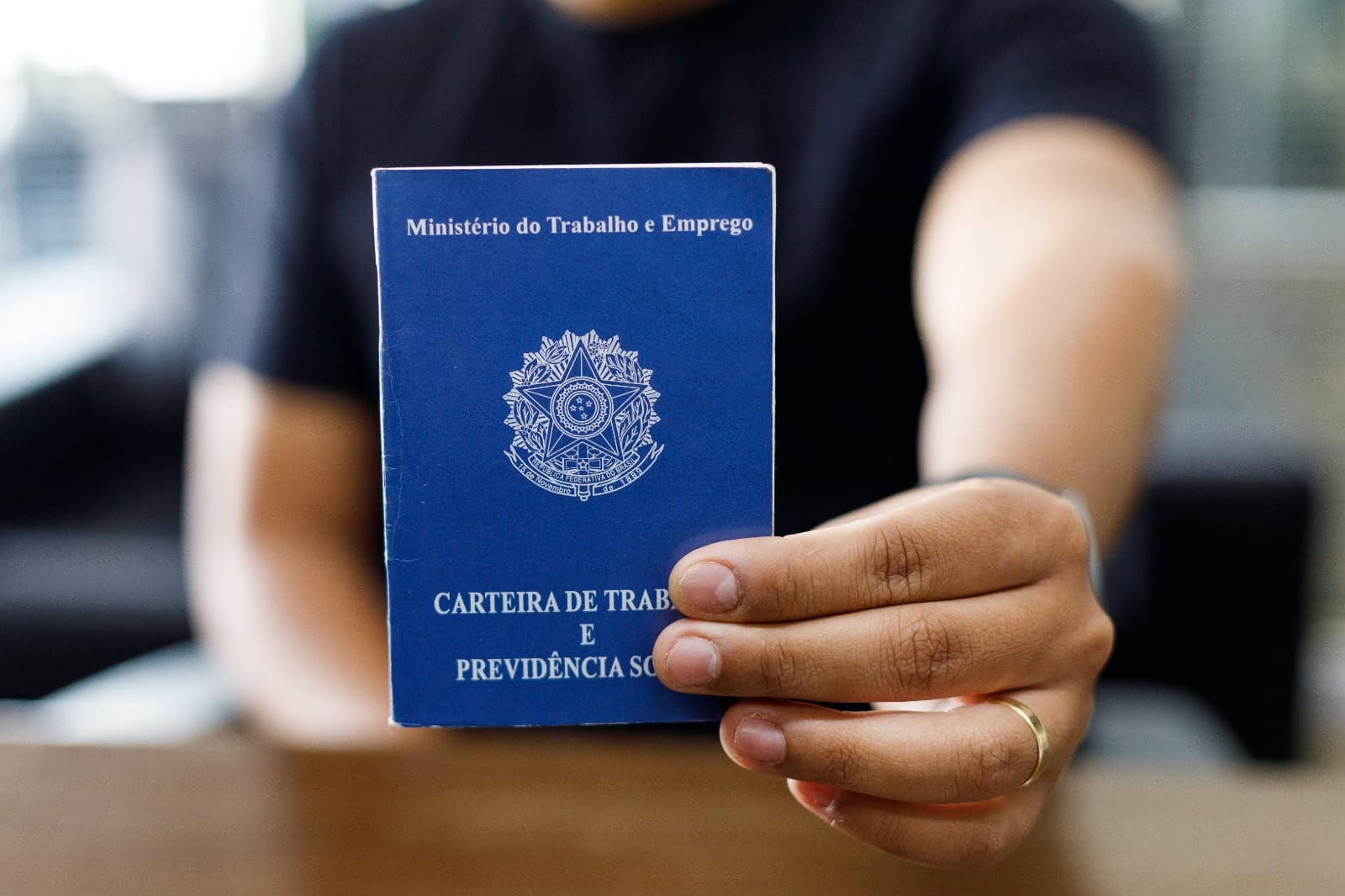 Vaga no Sine para Organizador de Eventos paga R$ 2,5 mil; confira outras 808 oportunidades