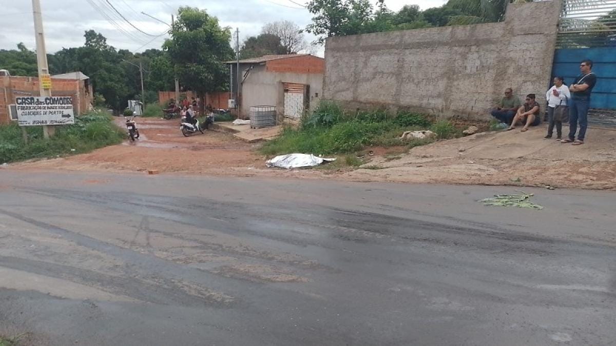 Mulher morre atropelada por carro a caminho da academia em Várzea Grande; motorista fugiu