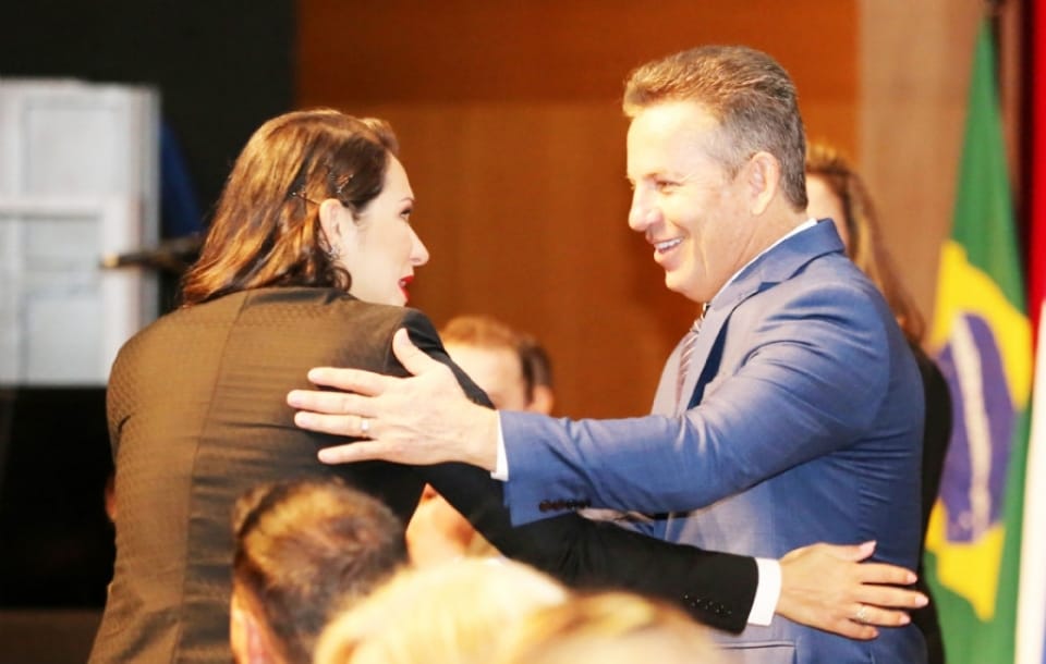 Mauro tem 42% no 1º voto e Janaina crava 22% na 2ª opção; Fávaro e Medeiros estão vivos