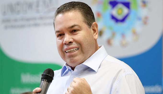 Silvio assume Governo para pacificar vereadores de VG