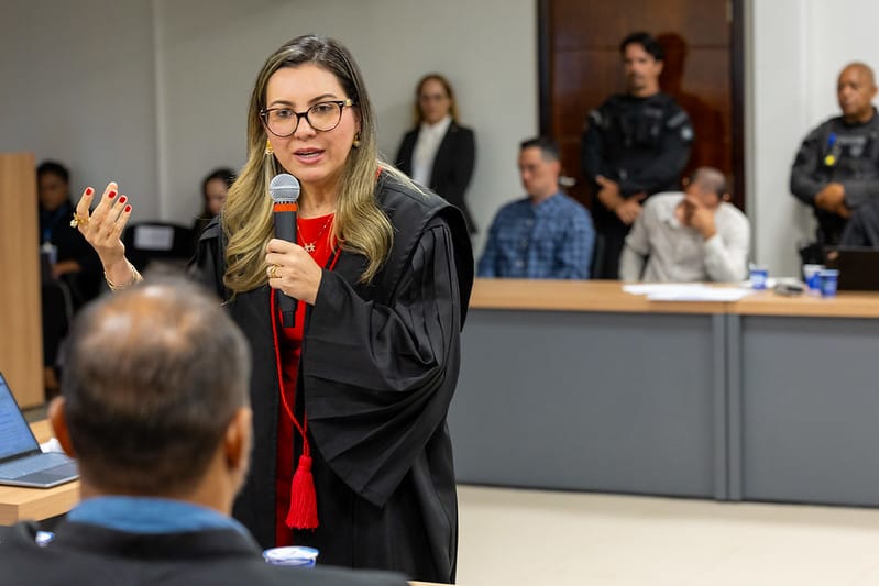 Promotores citam crueldade do crime e vontade dos irmãos em assassinar Raquel Cattani