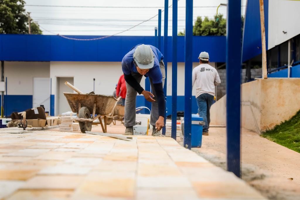 Mato Grosso mantém redução do ICMS da cesta básica da construção civil até dezembro