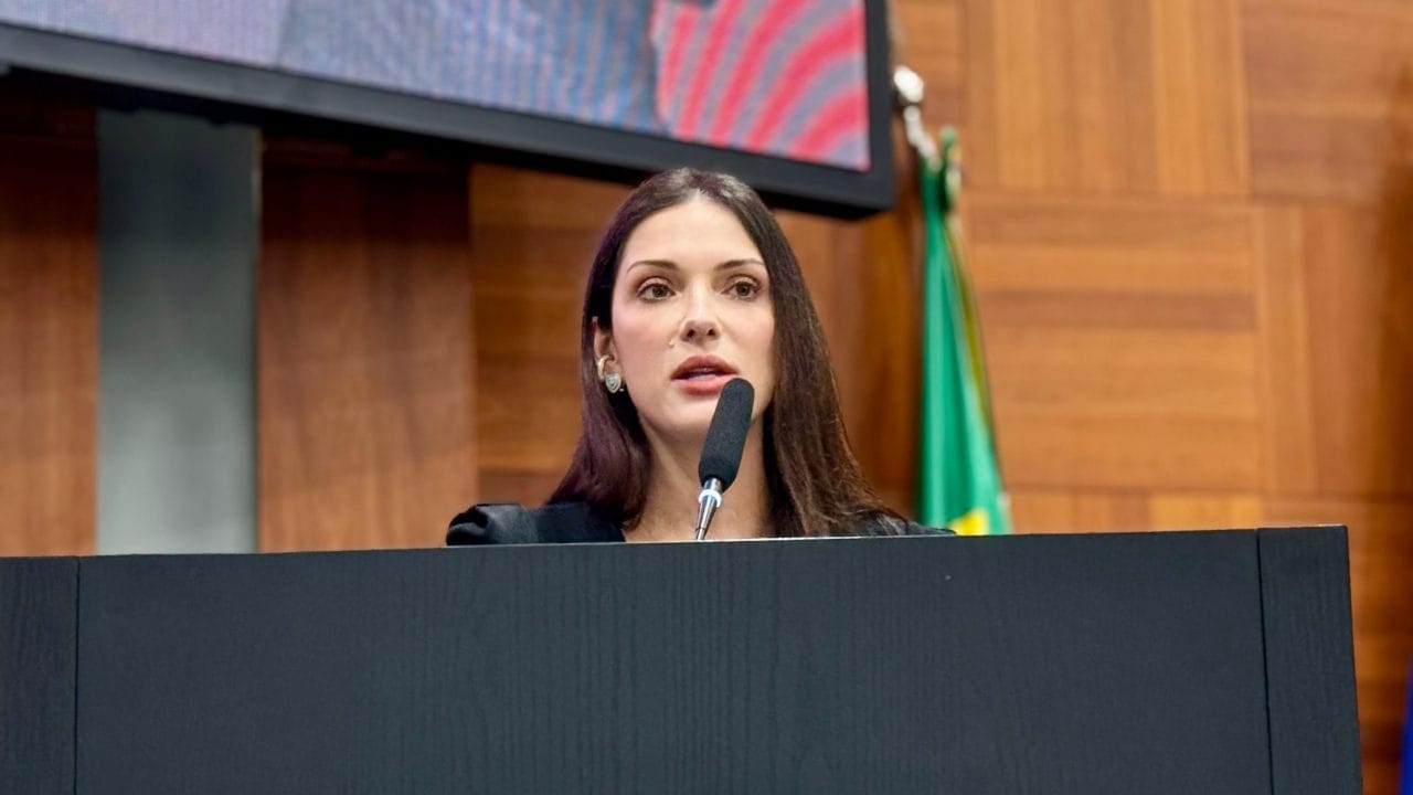 Deputada diz que governo tem condições de pagar RGA e aposta em percentual maior