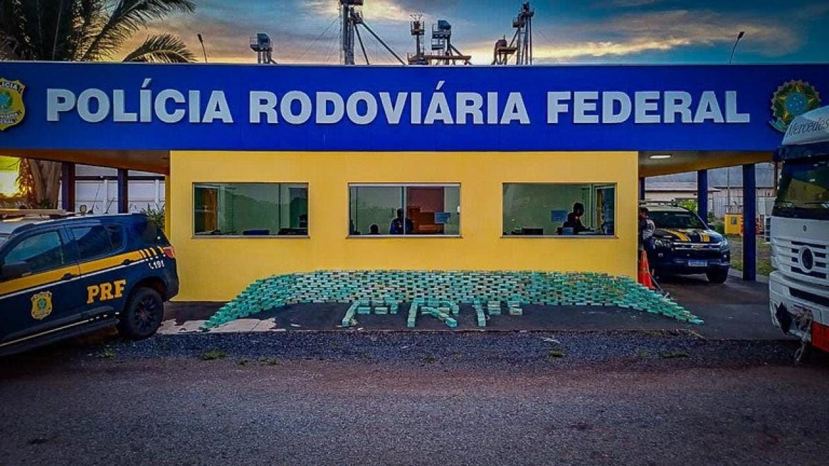 Motorista é preso em MT transportando quase 500 kg de cocaína em caminhão-tanque que ia para SP