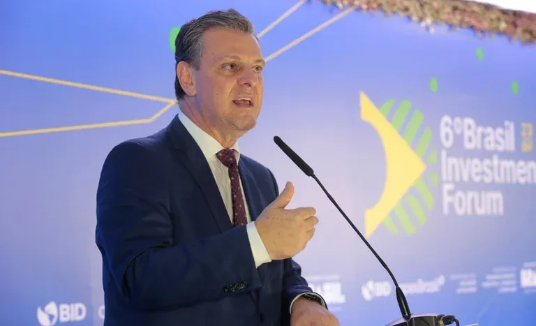 Fávaro foca em discurso de que Ministério da Agricultura fecha 2025 com recordes; veja