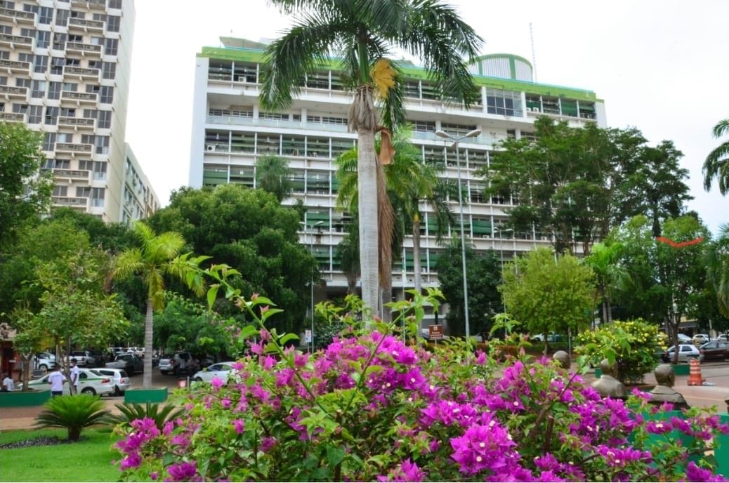 Prefeitura de Cuiabá paga R$ 11 milhões e quita férias de trabalhadores