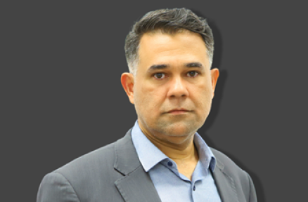 Dois lares, duas educações