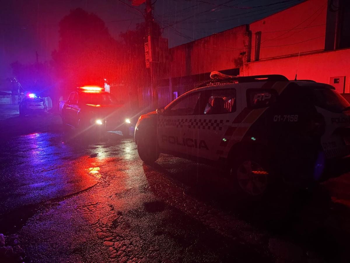 Bandidos matam rapaz com sete tiros e poupam a mãe após chamada de vídeo com mandantes