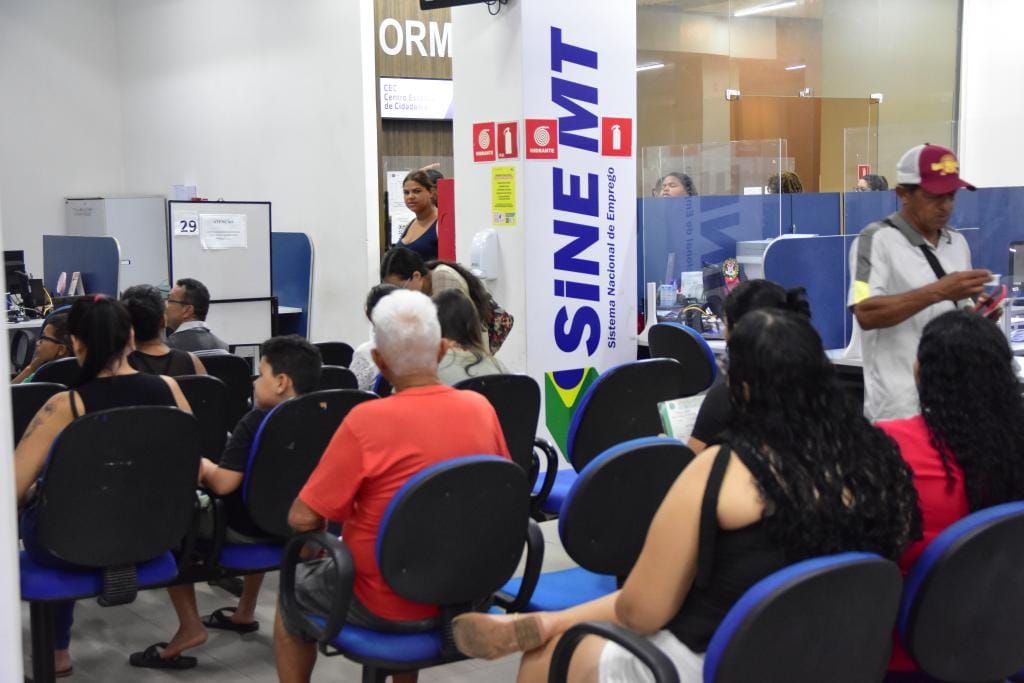 Sine disponibiliza mais de 2,1 mil vagas de emprego nesta semana em vários municípios