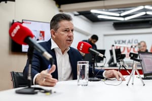 Mauro admite o Senado e vê Pivetta pronto para ser governador: “Tem todas as condições para o cargo”