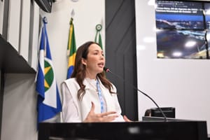 Crítica da Educação, Maysa apoia proposta de Abilio para extinção da Arsec